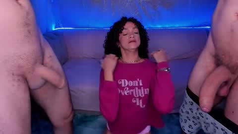 Snapshot of naughtyrouse chatting on 8, 10, 2025 ambar jhonf and matt online show from 8, 10, 2025