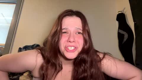 Snapshot of naughtysub023 chatting on 15, 2, 2025 naughtysub023 online show from 15, 2, 2025