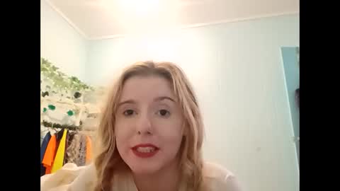 Snapshot of naughtyt333n chatting on 26, 4, 2026 Naughty Jess online show from 26, 4, 2026