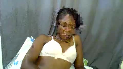 Snapshot of naughtyy4u chatting on 24, 2, 2026 naughtyy4u online show from 24, 2, 2026