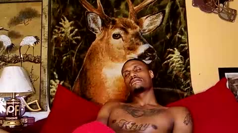 Snapshot of naughtyy_ken chatting on 23, 12, 2024 Mekhi or Khi online show from 23, 12, 2024
