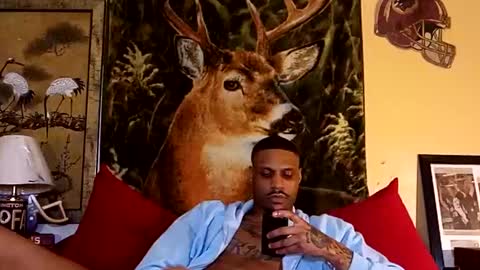 Snapshot of naughtyy_ken chatting on 18, 1, 2025 Mekhi or Khi online show from 18, 1, 2025