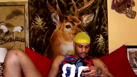 Snapshot of naughtyy_ken chatting on 19, 1, 2025 Mekhi or Khi online show from 19, 1, 2025
