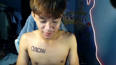 Snapshot of naugthyboyloy chatting on 3, 7, 2026 Loy online show from 3, 7, 2026