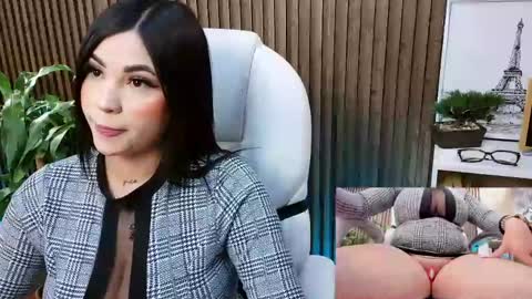 Snapshot of naugthyelli chatting on 29, 5, 2026 online show from 29, 5, 2026