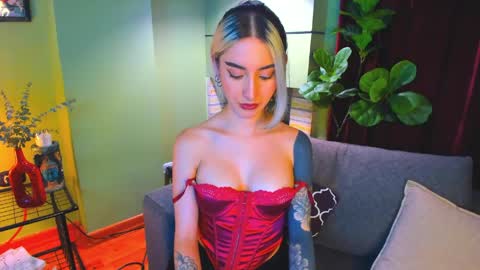 Mila aka Dominika - Nov 20 Birthday show  Onlyfans Naugthymila online show from 21, 4, 2026