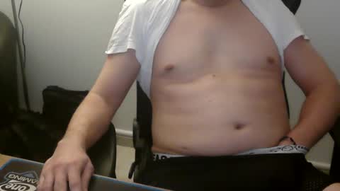 Snapshot of navgon chatting on 3, 2, 2025 navgon online show from 3, 2, 2025