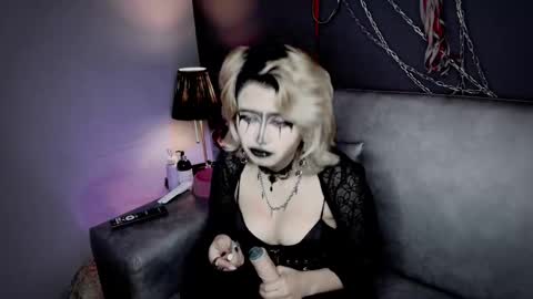 Snapshot of navier__ chatting on 15, 12, 2025 Navier online show from 15, 12, 2025