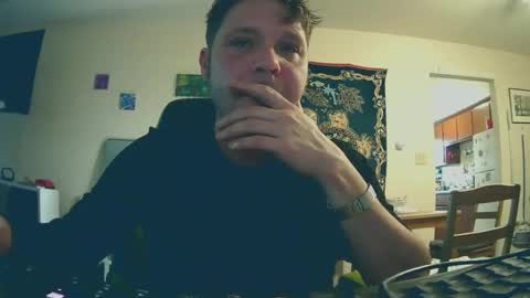 Snapshot of nawteabiscotti chatting on 19, 11, 2025 Ladysmoke online show from 19, 11, 2025