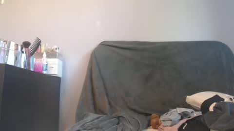 Mimi is dope    online show from 25, 4, 2026