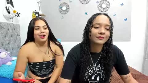 nay_and_aleja online show from 4, 10, 2025