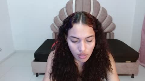 Snapshot of naya_fox1 chatting on 21, 12, 2025 naya_fox1 online show from 21, 12, 2025