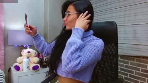 Naye  online show from 16, 1, 2025