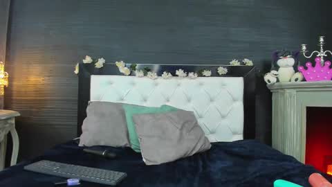 Naye  online show from 11, 2, 2025