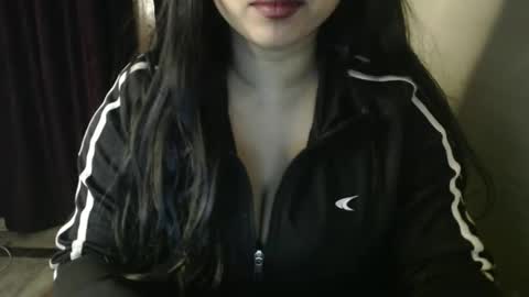 nayla56 online show from 22, 12, 2025