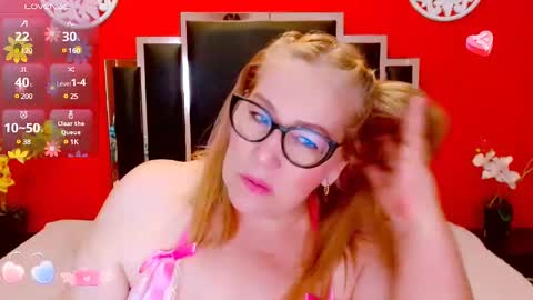 Lady Nayla online show from 26, 2, 2025