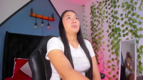 nayla_pierce online show from 2, 5, 2026