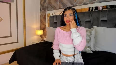    online show from 12, 10, 2025