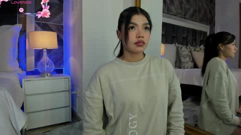 Snapshot of naylagrey chatting on 12, 5, 2026 online show from 12, 5, 2026