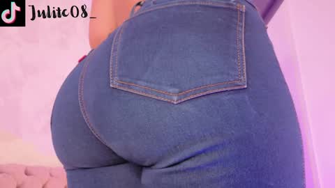 Snapshot of naylapot_ chatting on 6, 1, 2025 Juli online show from 6, 1, 2025