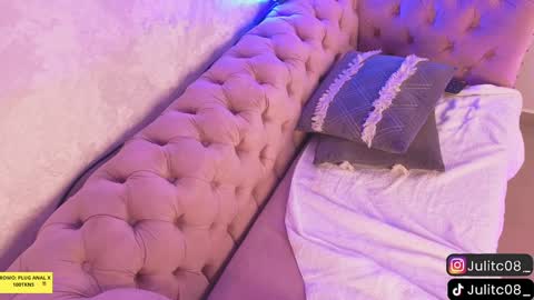 Snapshot of naylapot_ chatting on 17, 1, 2025 Juli online show from 17, 1, 2025