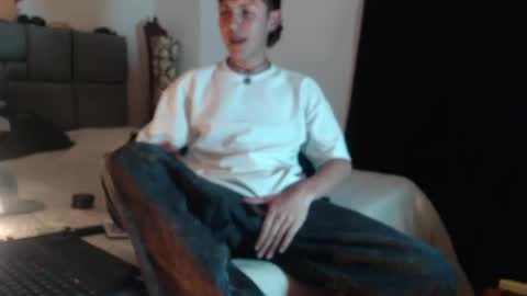 Im Nayton online show from 16, 10, 2025