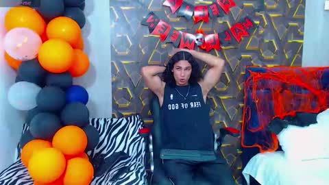 Snapshot of nazper_2 chatting on 22, 10, 2025 NAZPER online show from 22, 10, 2025