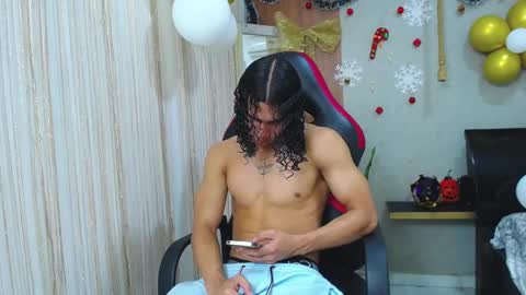 Snapshot of nazper_2 chatting on 18, 11, 2025 NAZPER online show from 18, 11, 2025