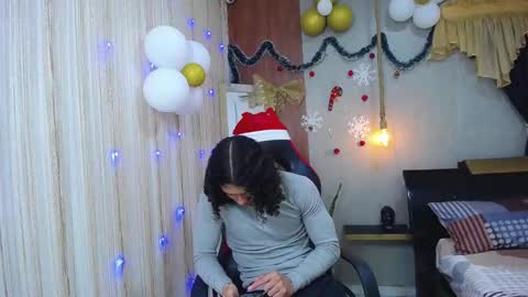 Snapshot of nazper_2 chatting on 30, 11, 2025 NAZPER online show from 30, 11, 2025