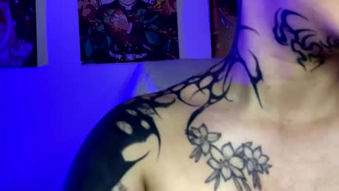 Snapshot of nazzz10 chatting on 30, 11, 2025 nazzz10 online show from 30, 11, 2025