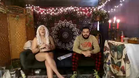 Snapshot of nectarandmoss_24 chatting on 22, 11, 2025 Nectar and Moss online show from 22, 11, 2025