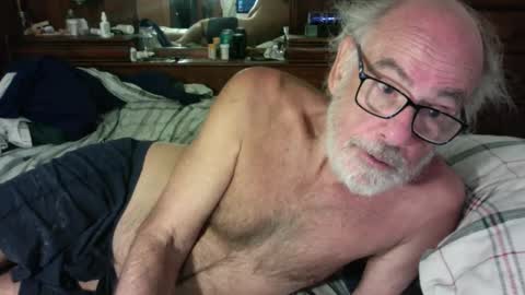 Snapshot of nedddludd chatting on 11, 9, 2025 nedddludd online show from 11, 9, 2025