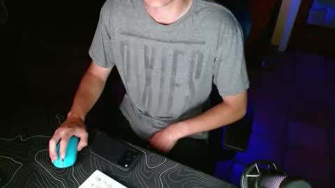 Snapshot of needanap00 chatting on 25, 3, 2026 tootired online show from 25, 3, 2026