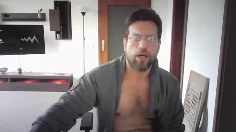 Sebastian online show from 8, 12, 2024