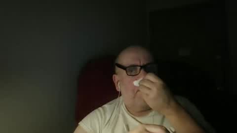 Tom online show from 10, 4, 2026