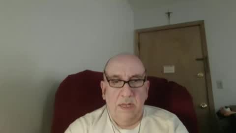 Snapshot of needlesslove chatting on 28, 5, 2026 Tom online show from 28, 5, 2026