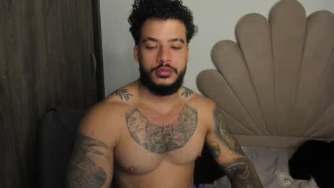 Snapshot of neeii chatting on 1, 2, 2026 Nei turn green online show from 1, 2, 2026