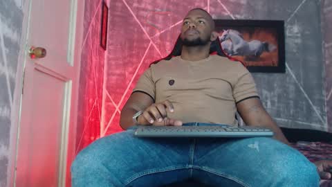 negritomeloso_k18 online show from 20, 10, 2025