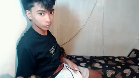 neil_asian69 online show from 23, 12, 2025