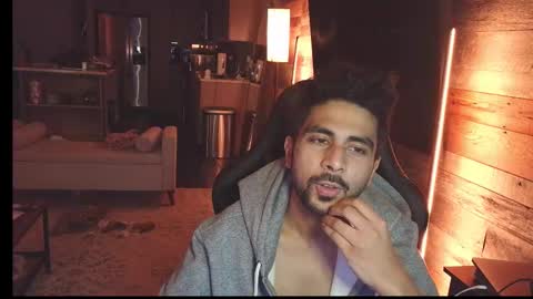 neil online show from 18, 12, 2025