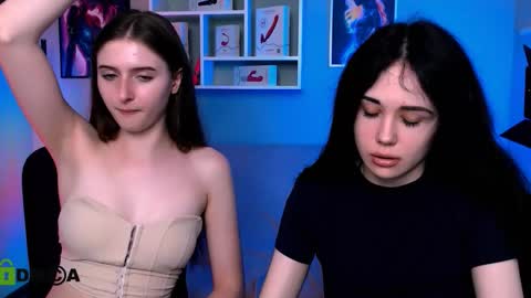 Snapshot of nekky_mouse chatting on 14, 9, 2025 Meow online show from 14, 9, 2025