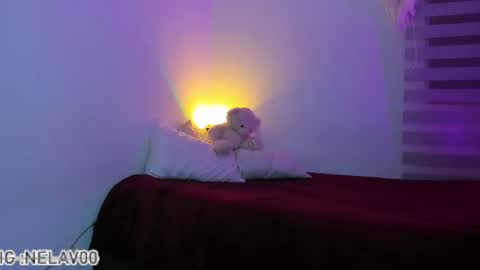 Snapshot of nelav0 chatting on 16, 9, 2025 xd online show from 16, 9, 2025