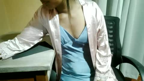 nelia_84 online show from 23, 6, 2026
