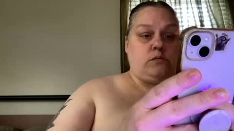 Snapshot of nellatlas chatting on 12, 9, 2025 Nellie Atlas online show from 12, 9, 2025