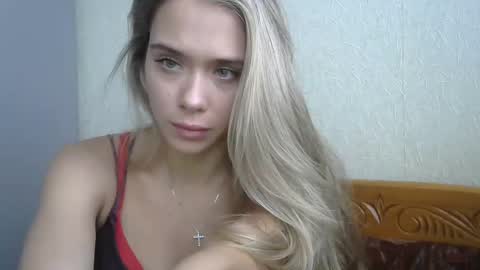 Snapshot of nelly_fortu chatting on 20, 11, 2025 nelly_fortu online show from 20, 11, 2025