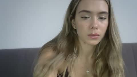 Snapshot of nelly_fortu chatting on 3, 12, 2025 nelly_fortu online show from 3, 12, 2025