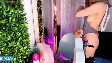 Salome Nena cupcake online show from 19, 3, 2026