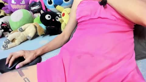 Snapshot of neneriko666 chatting on 12, 2, 2025 Ariana Unicorn Pics Videos click Show More online show from 12, 2, 2025