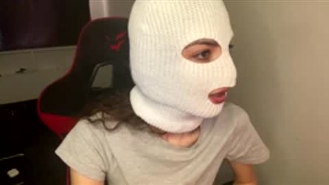 Snapshot of nensyxgenry chatting on 21, 4, 2026 Fieryblow online show from 21, 4, 2026