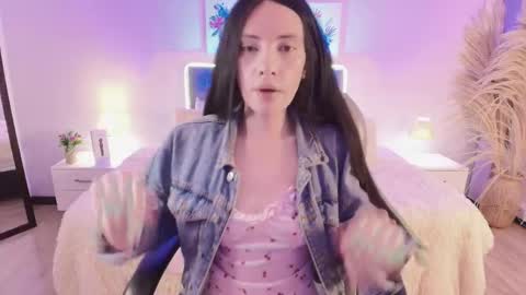 Sarah  online show from 10, 5, 2026